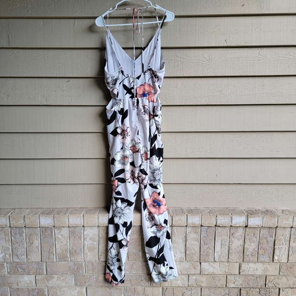 LEITH Floral Side Cutout Jumpsuit, Womens Size L - Picture 3 of 7